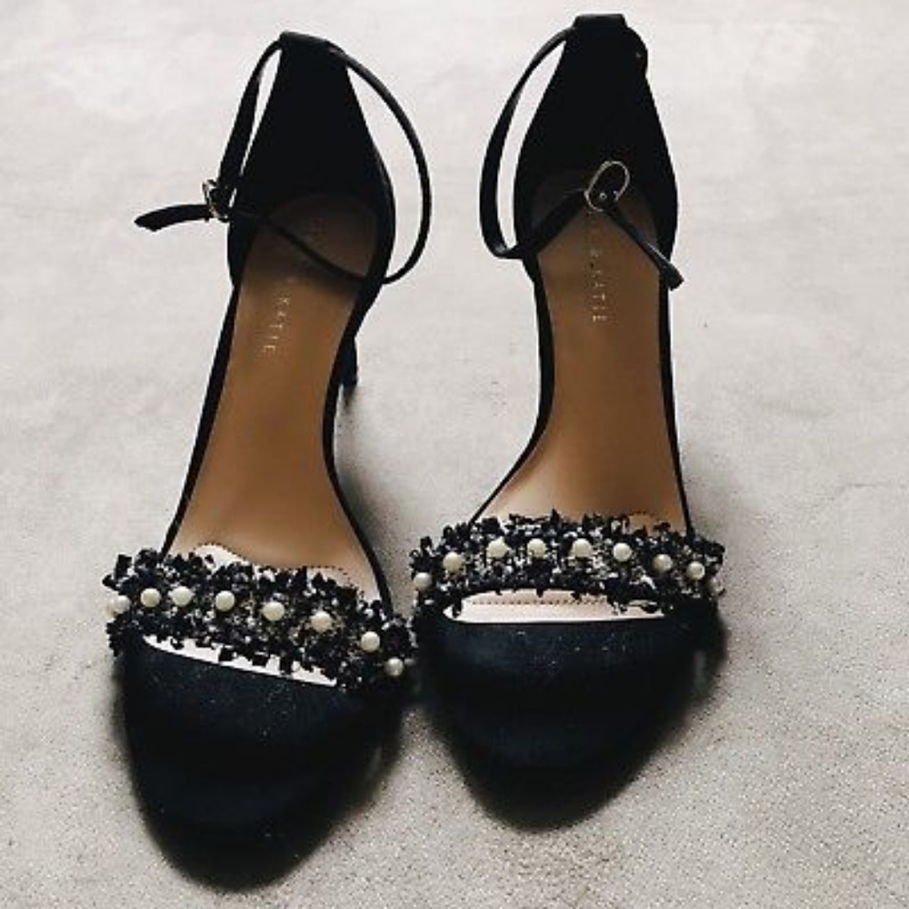 Kelly & Katie Kirstie heels size 8